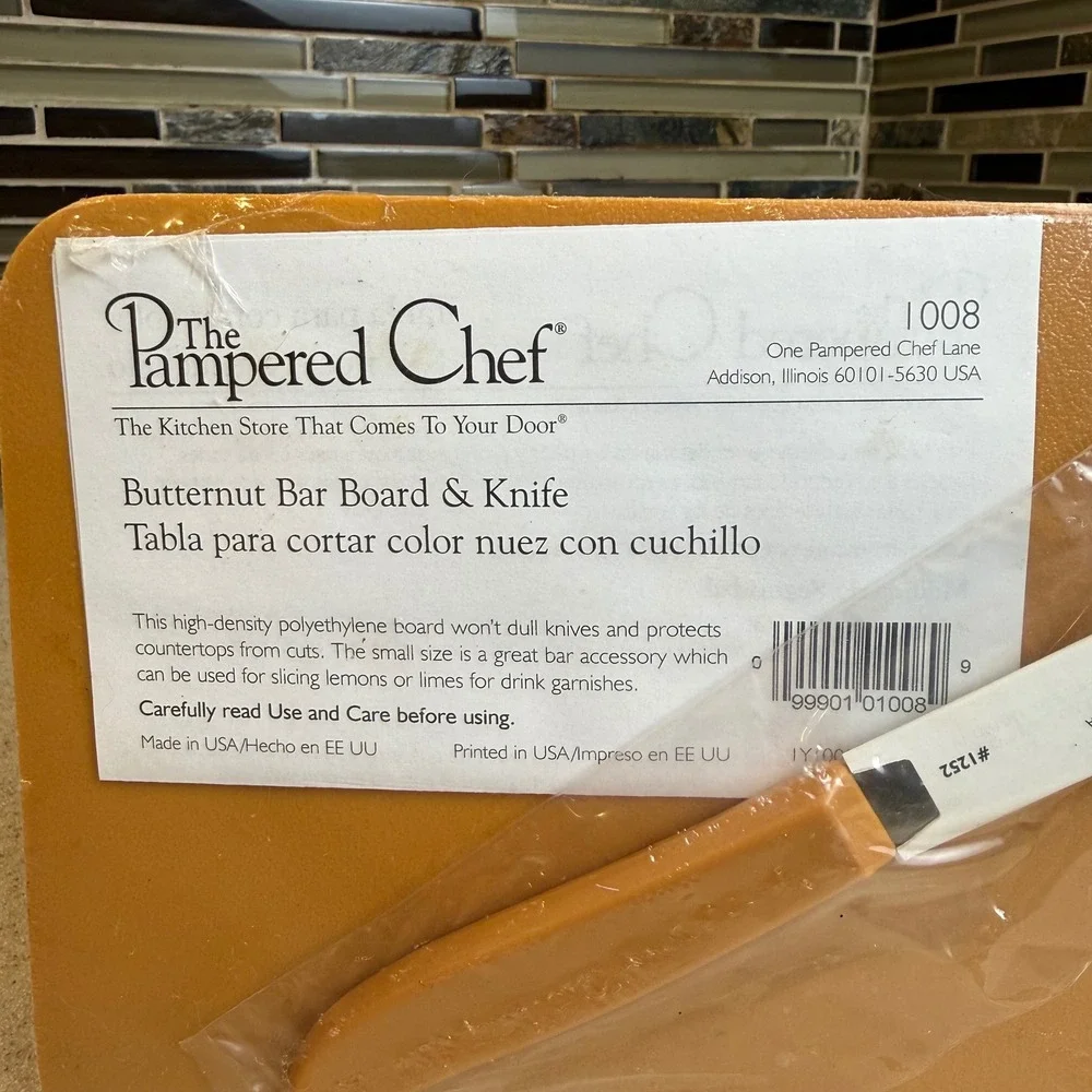 NEW Pampered Chef Butternut Bar Board 1008 & Quikut Paring Knife 1252 Set Sealed